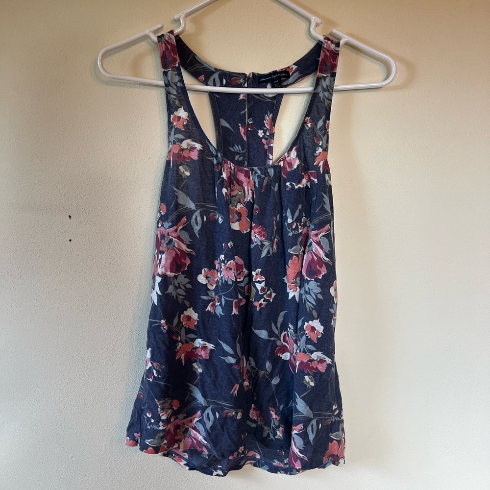 Women’s American Eagle Blue Floral Racer Back Tank with Back Buttons Size M
